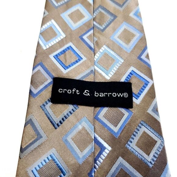 Croft &‎ Barrow Beige Blue Woven Geometric Silk Tie Stain Resistant - Picture 3 of 7